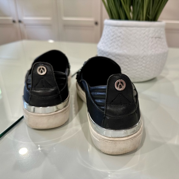 Wishbone by Brown’s shoes - Picture 3 of 6